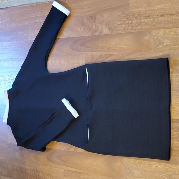 Lila Kass black mock neck shift sneath classic midi dress long sleeves size 6 - Picture 2 of 10